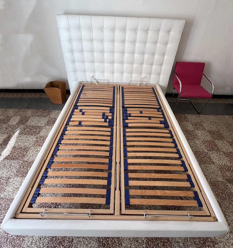 Letto Barcelona in pronta consegna.