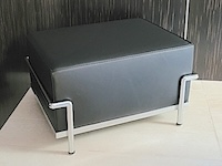 Grand Confort ottoman.