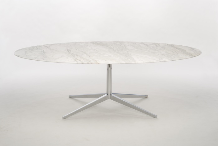 Florence Table, design by Florence Knoll: Calacatta Oro marble top.